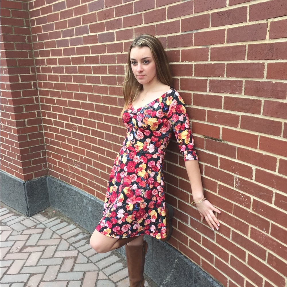 Floral 1/2 sleeve dress